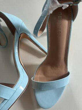 BERNESS Light Blue Patent Open-Toe Ankle Strap Heels